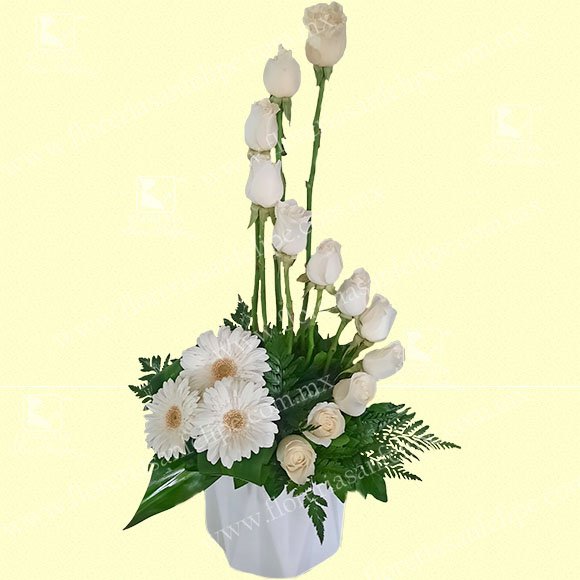 Arreglo "Estela De Amor" Con Gerberas